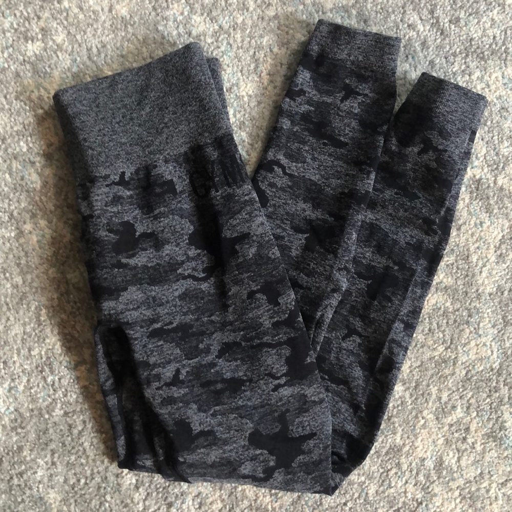 Gymshark Camo Legging SzMedium
